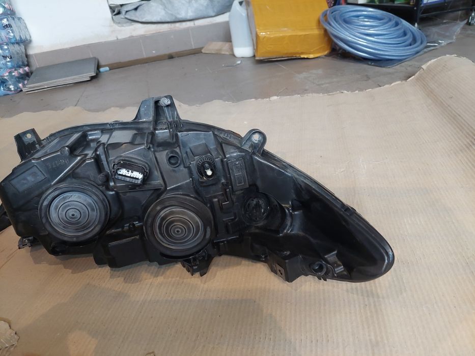 Lampy Ford Mondeo Mk5