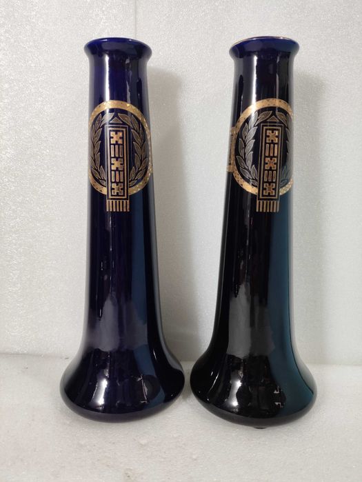 2 jarras em faiança de Sarreguemines