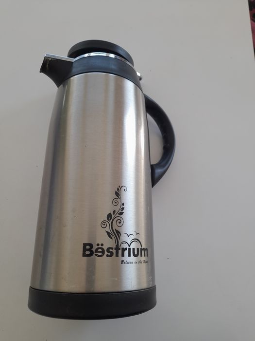 Termo de chá ou café