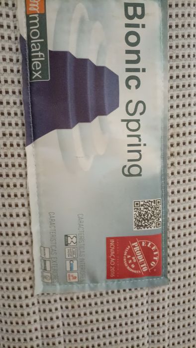 Cama gaveta,com colchão e  encosto