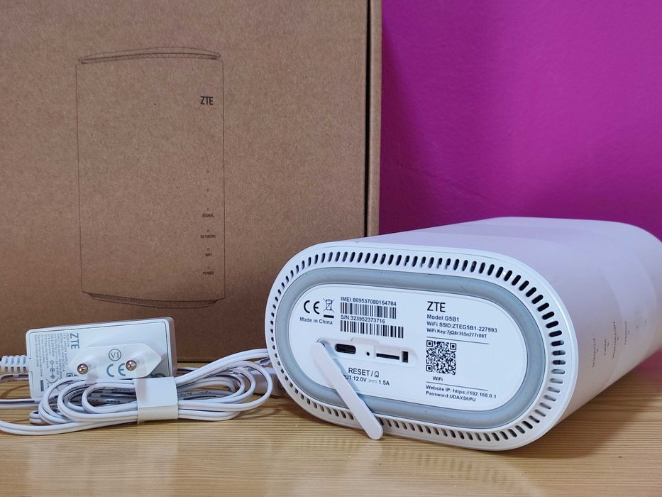 ZTE 5G Wi-Fi 6 Router SIM
