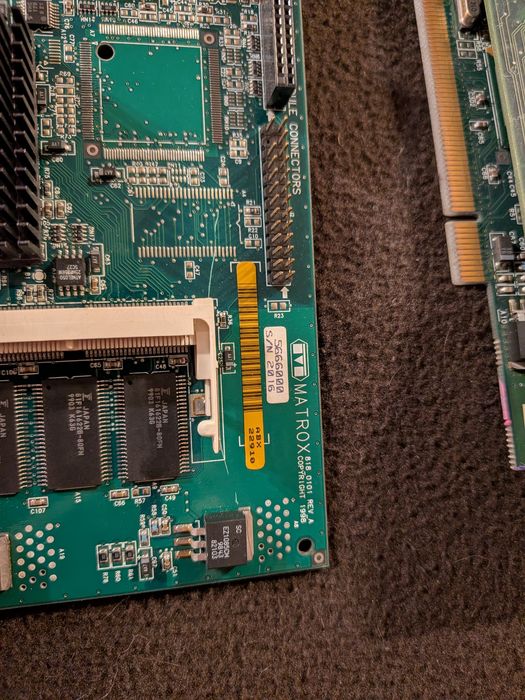 Karta graficzna retro Matrox G2+