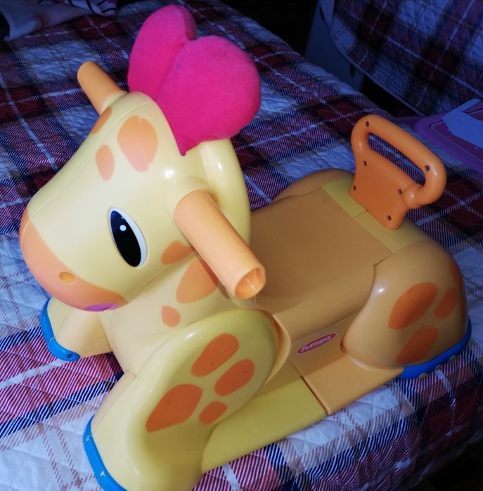 Balancé girafa para criança