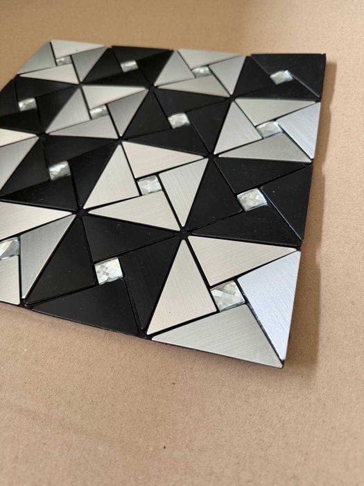 НОВИНКА! Самоклеющаяся алюминиевая плитка 3д плитка "Срібна мозаїка"