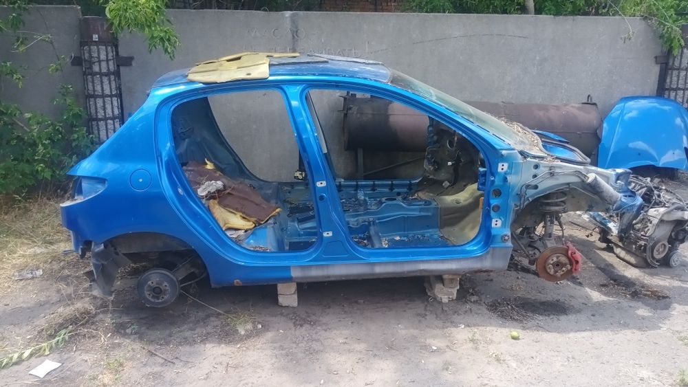 Peugeot 206 разборка