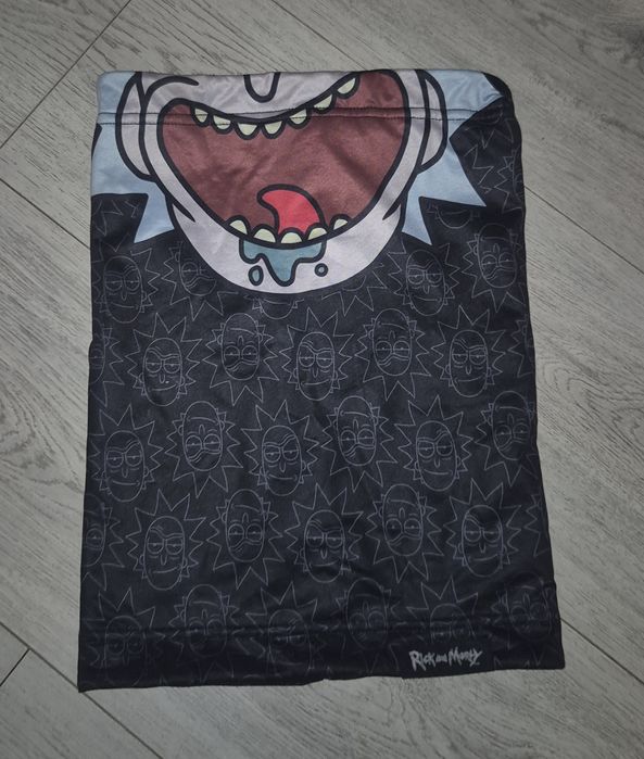 Komin chłopiec Rick and Morty Cropp