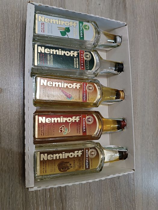 Набір подарунковий Nemiroff 2010 рік