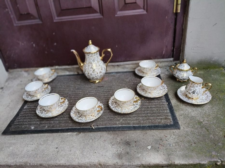 Zestaw porcelanowy serwis kawowy  Tirschenreuth z Bawarii z lat 60