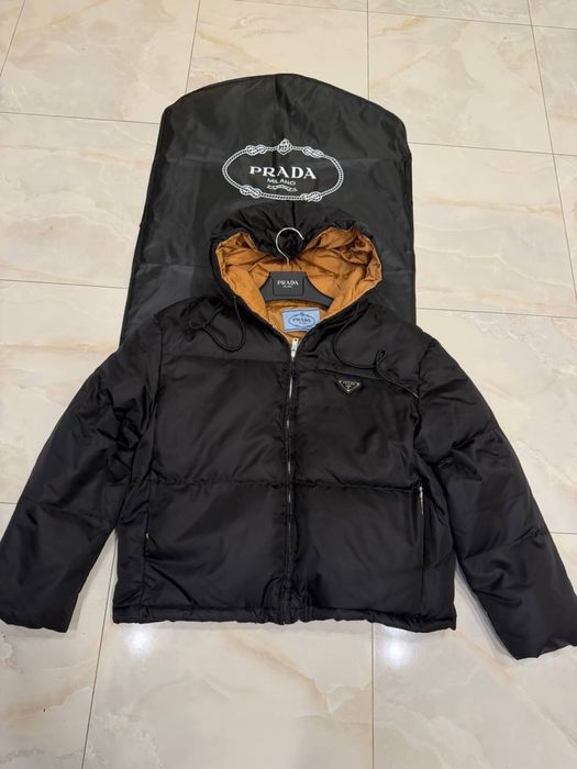Prada куртка, 40р
