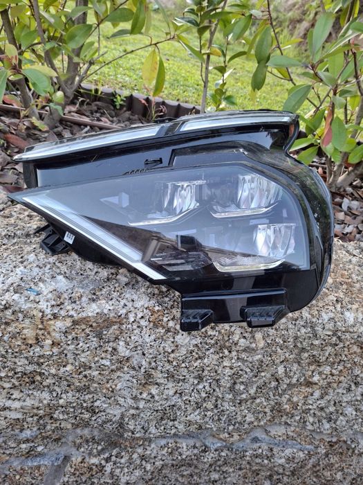 Farol Citroen C4