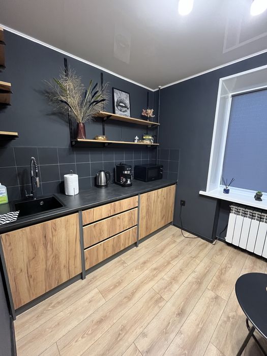 Квартира студія подобово