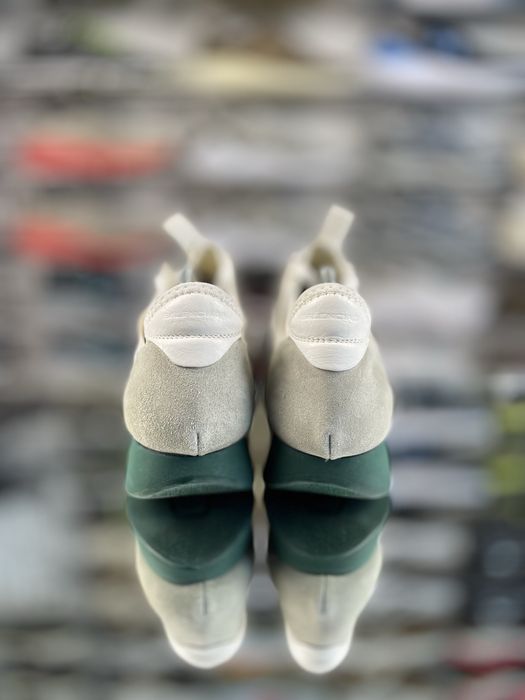 Кроссовки Balenciaga White Leather And Mesh Race Runner 40 Размер