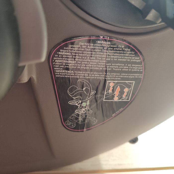 Rozkładany do leżenia fotelik Kiddy Evolution pro 2 0-13 kg