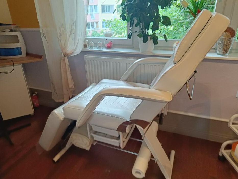 Fotel kosmetyczny
