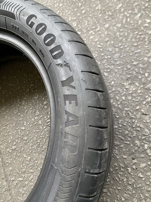 Pneus 205/55/17 Goodyear EfficientGrip Performance (Dot2025)
