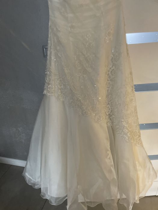 Suknia ślubna 42 z salonu kolor ecru
