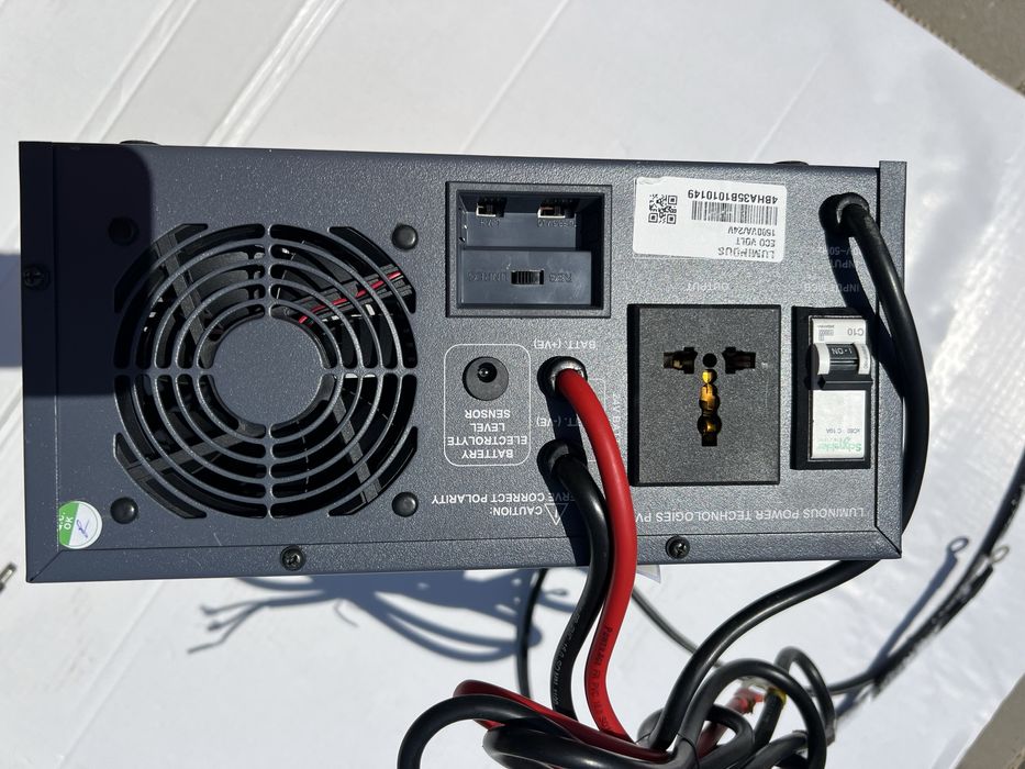 Инвертор Luminous eco volt 1500VA/24V 1200W