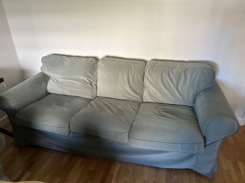 Sofá três lugares erktorp ikea