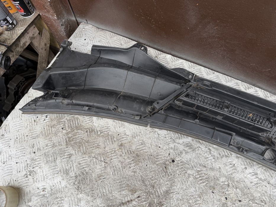 Пластик под лобовое жабо Чери тигго chery tiggo год 08