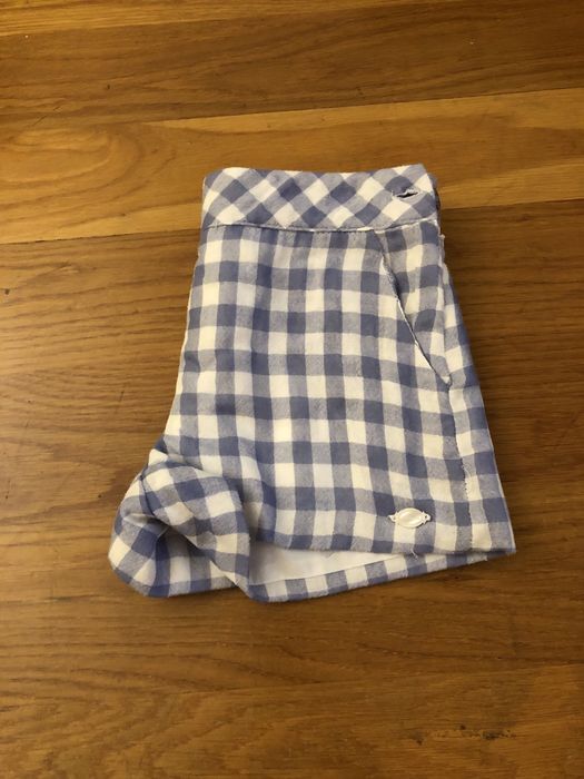 Calções aos quadrados azuis e brancos