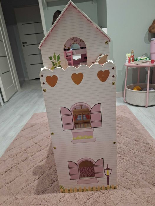 Domek dla lalek
