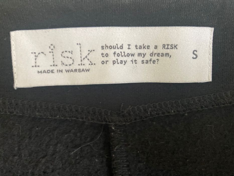 Risk made in Warsaw mała czarna S