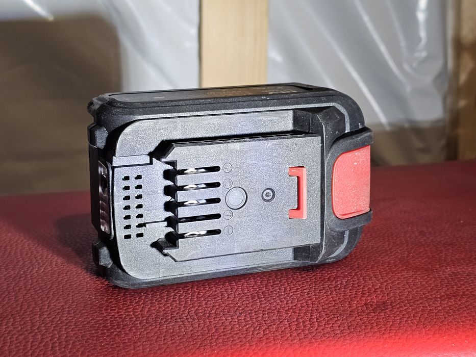 Graphite Akumulator Bateria 4Ah 18V Energy+ 58G004