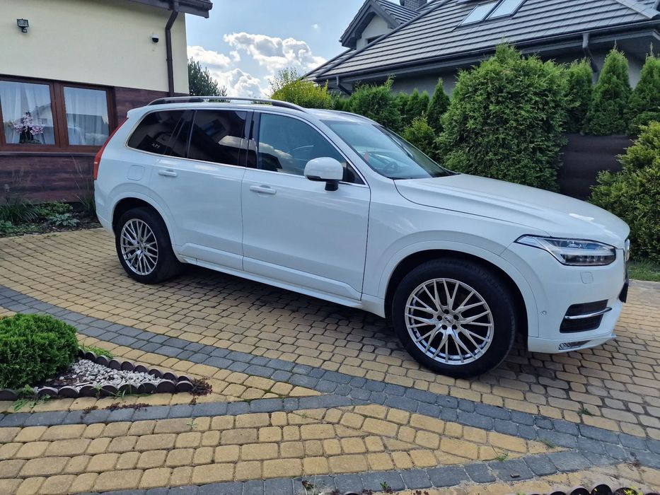 Volvo XC 90 Volvo XC90 II FULL LED 7 os. Hak Skóra 2kpl kół 20" FULL Opcja