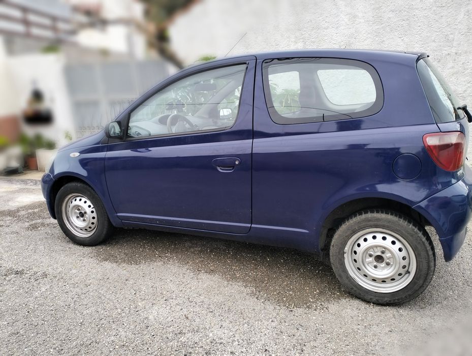 Toyota Yaris base