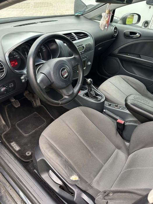 Sprzedam seat leon II 2006r