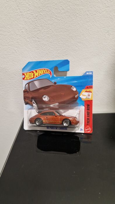 Hot Wheels Porsche Carrera