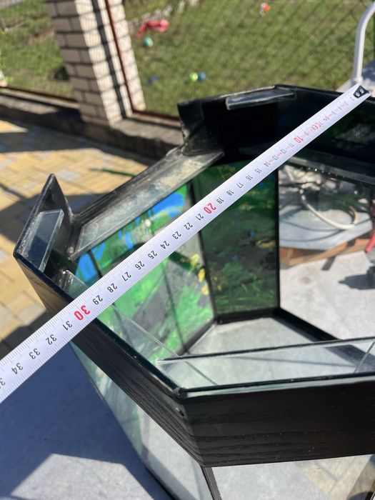 Продам б/у акваріум