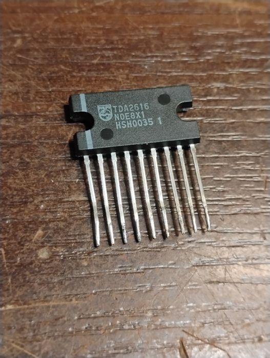 układ scalony Philips TDA2616,  9 pin