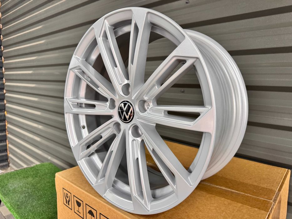 НОВІ! R17 5x112 7.5j et38 VW Touran Sharan Golf Jetta SKoda Audi 7 8