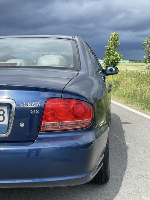 Hyundai sonata 2004 2.0