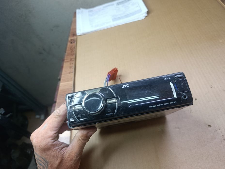 Rado samochodowe USB  JVC KD - x30