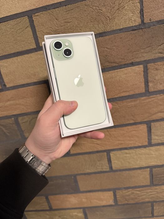 Apple iPhone 15 128Gb. ( Green )