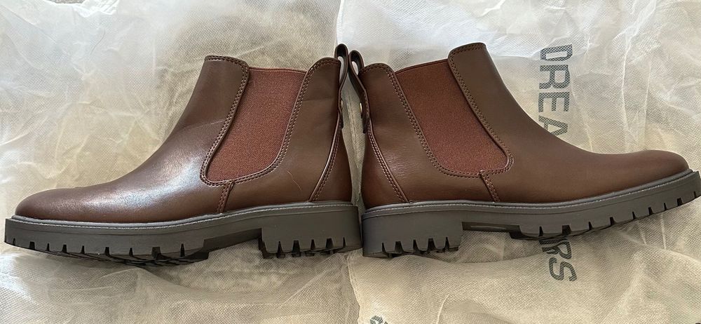Botas castanhas 36