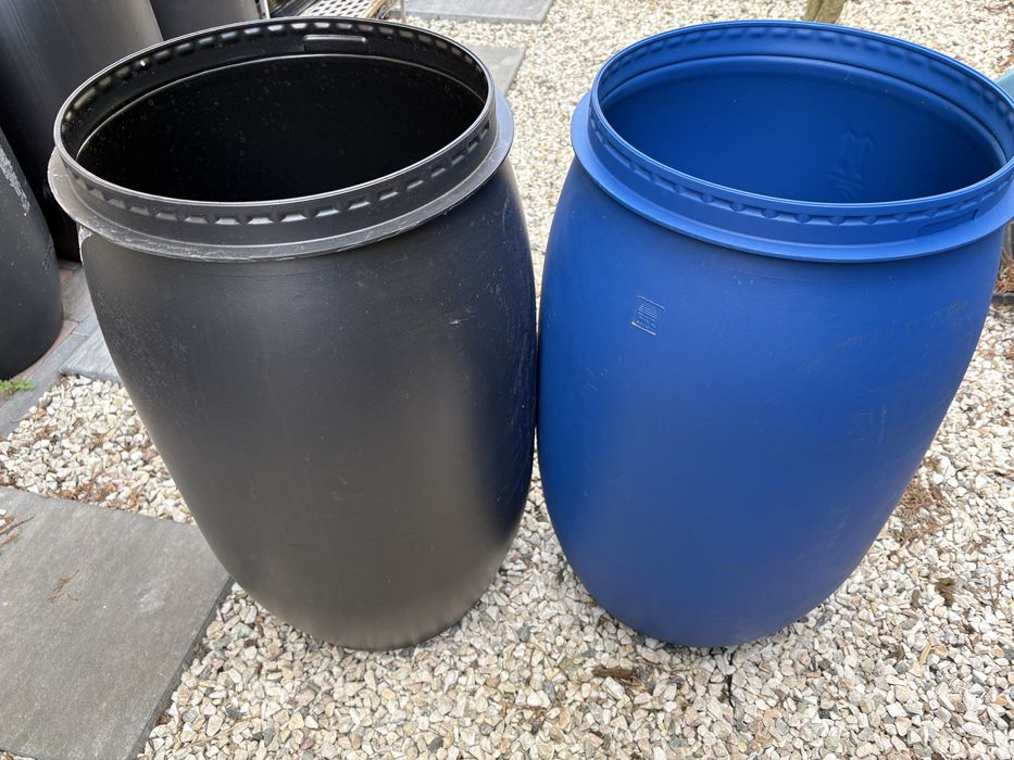 Beczka na wodę, deszczówkę, zbiornik, pojemnik