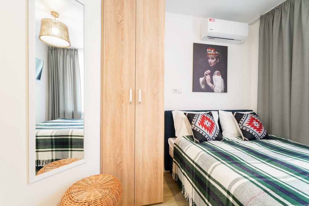 #35B3 Квартира оренда посуточно / подобово м. Звіринецька, 1 ПОВЕРХ