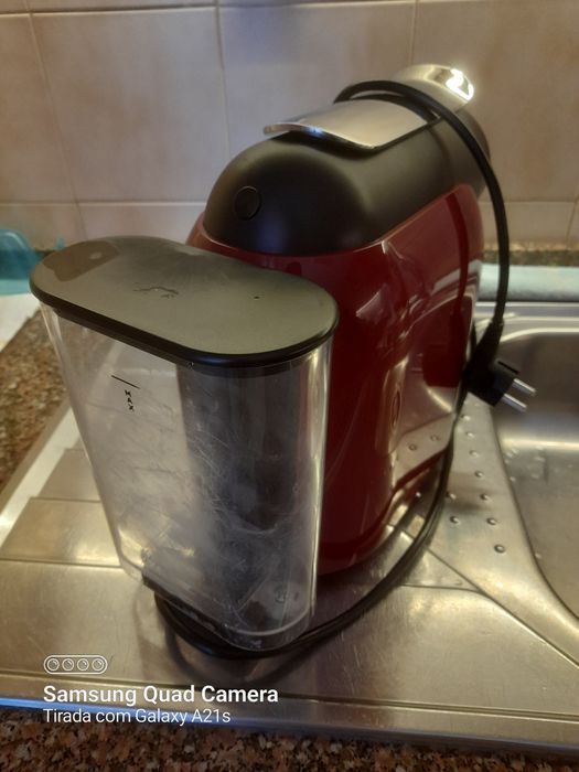 Máquina de café Delta Q - 50€ muito bem estimada