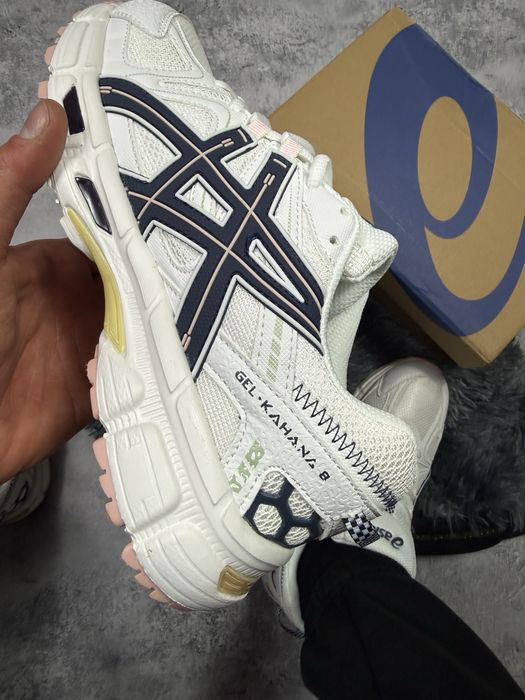 Чоловічі кросівки asics kahana 8 нові асікс