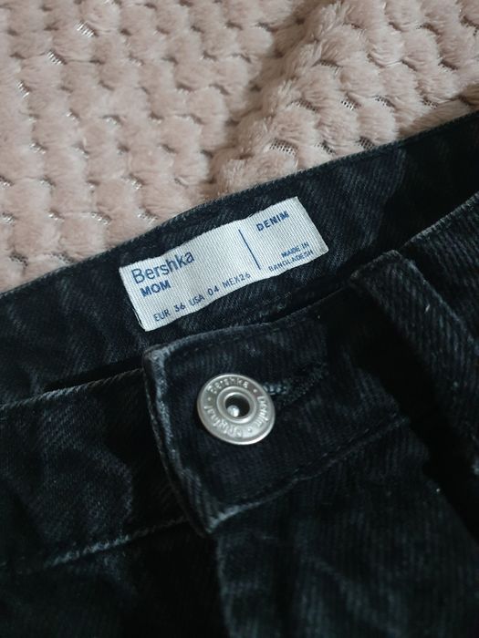 Jeansy Bershka MOM rozm 36