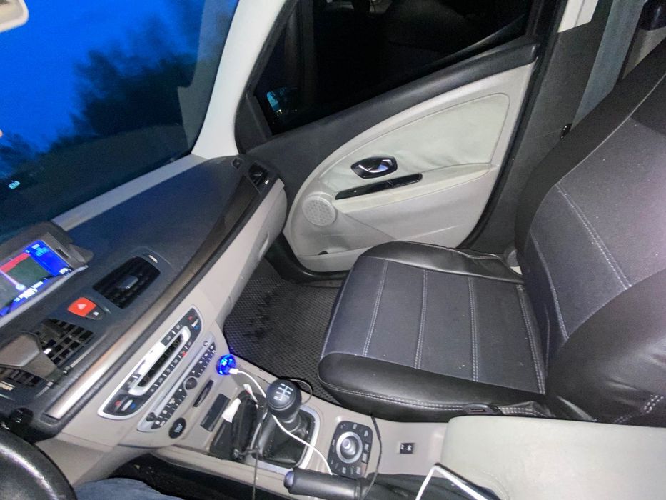 Автомобіль Renault Megane