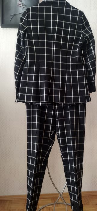 Garnitur damski w kratę