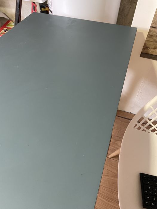 Secretária Mesa Lagkapten Ikea com pernas
