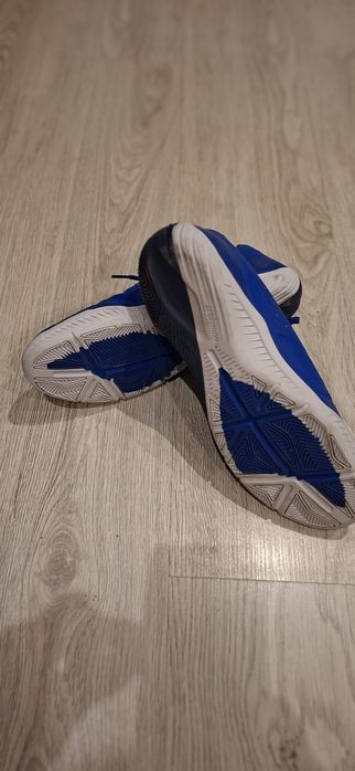 Buty halówki decathlon