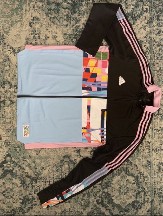 Bluza Adidas XL bluza Adidas love unites