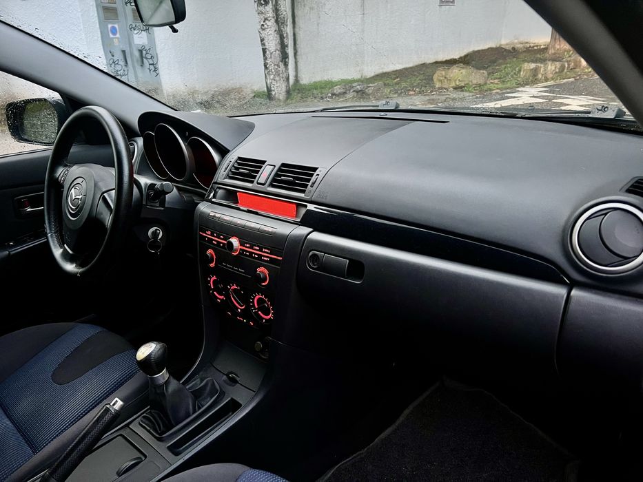 Mazda 3 1.3 85 cv Nacional 5 portas