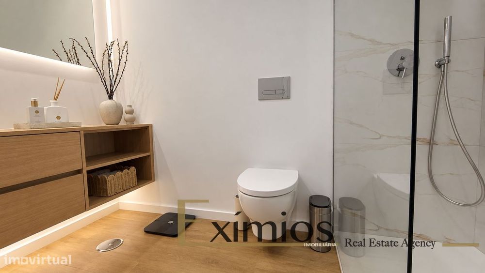 Apartamento T2 com garagem fechada, em Vila do Conde